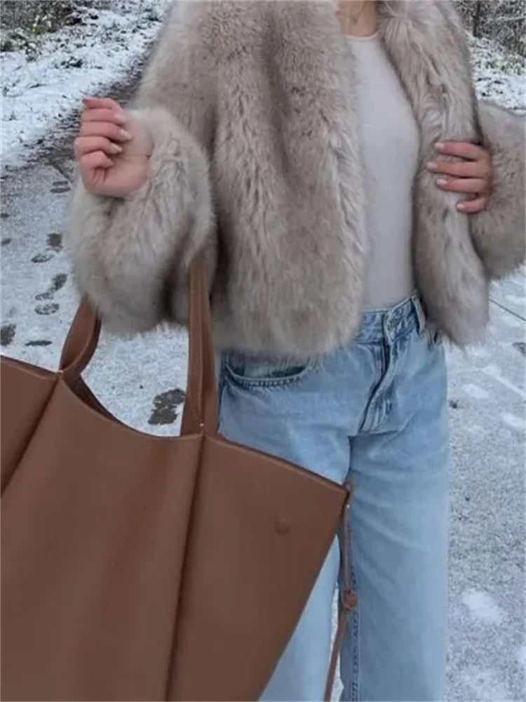 Valenzora | Elegant faux fur coat for women – Luxurious look for cold days