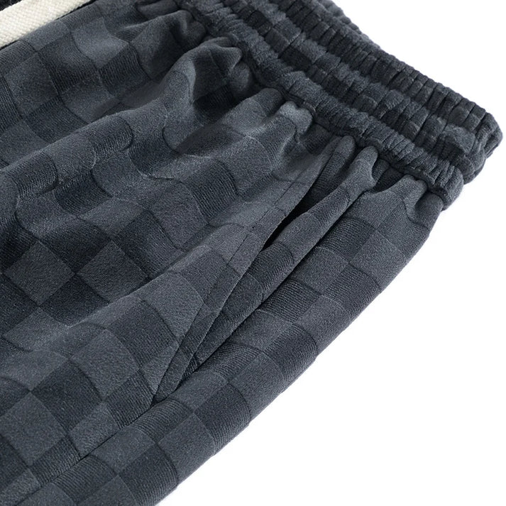 Valenzora | Stylish jogging pants with a checkered pattern