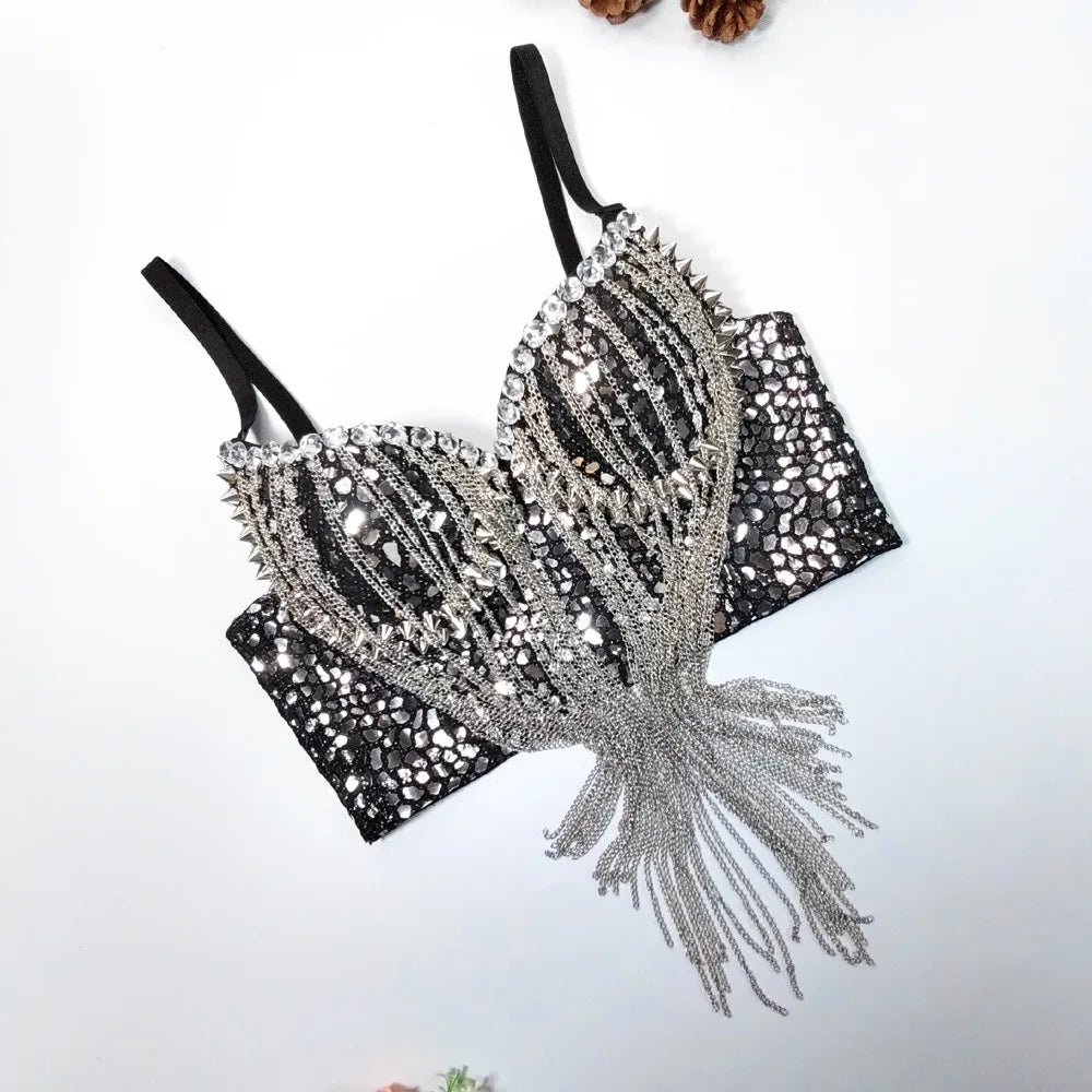 Valenzora | See me in a Krone crop top