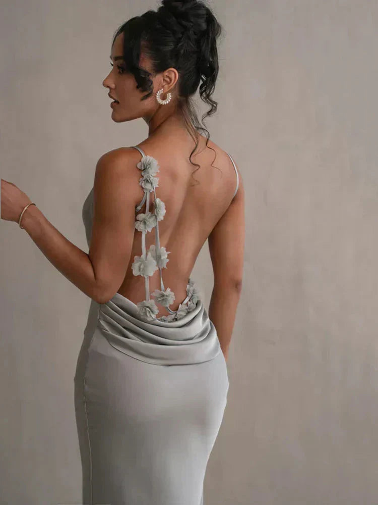 Valenzora | Satiniertes Blumenkleid im Stil