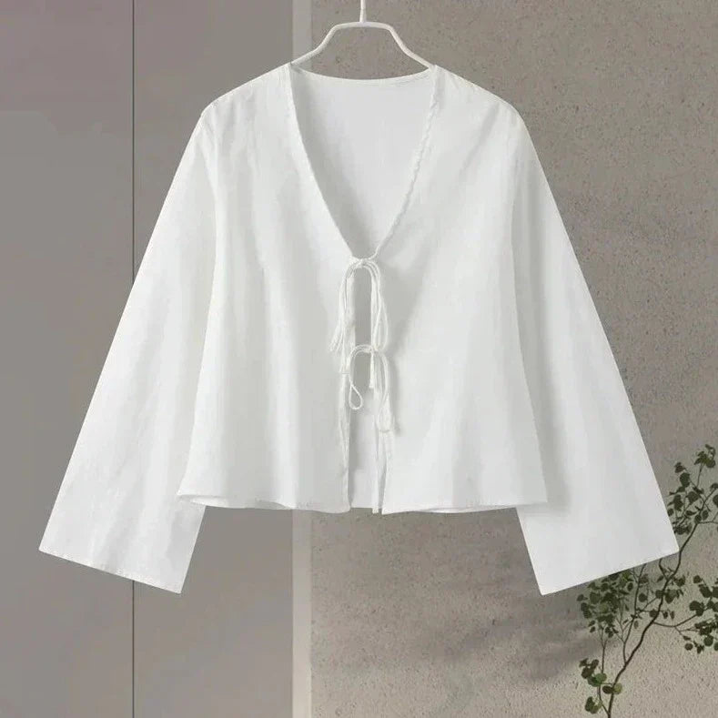 Valenzora | Shirt with lacing