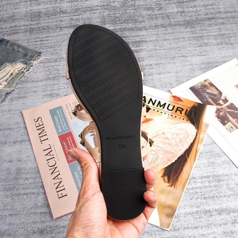Valenzora | Summer Women's Sandals, Casual Slippers, Flat Shoes, Simple Style, Fashionable Studded Design, Walking and Shopping, Plus Sizes
