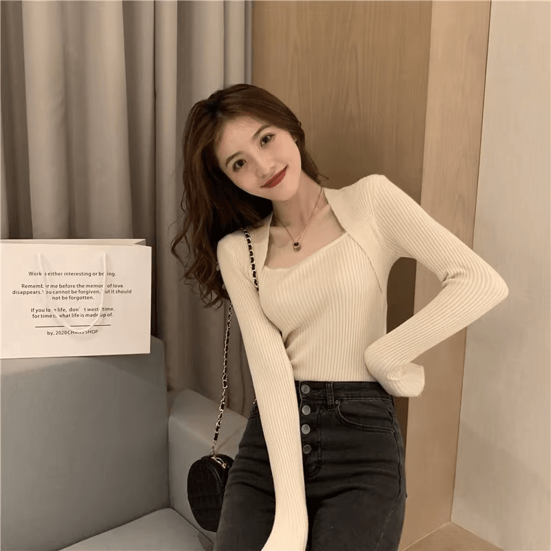 Valenzora | Weicher, warmer Strickpullover mit eckigem Kragen