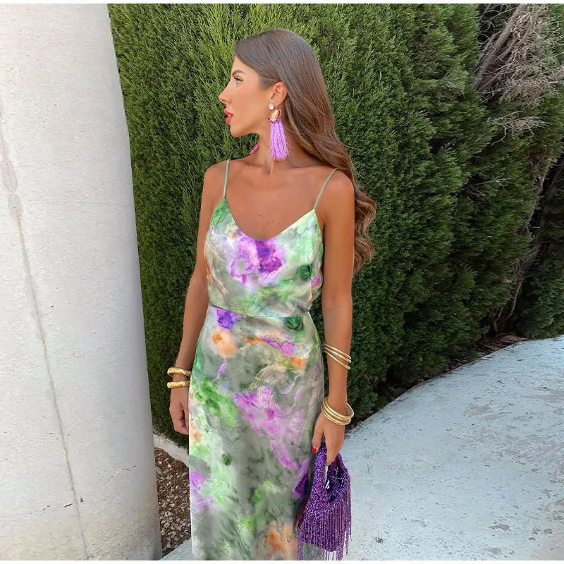 Valenzora | Elegant long corset dress for women with detachable scarf