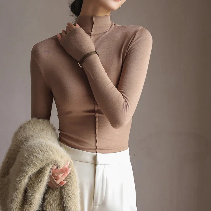 Valenzora - Elegant tops for women