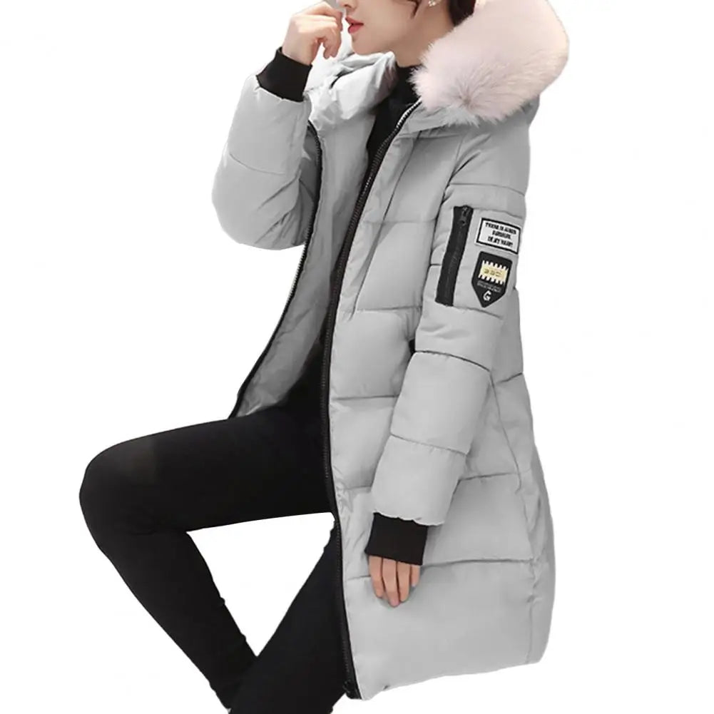 Valenzora | Winter jacket with striking collar and appliqués
