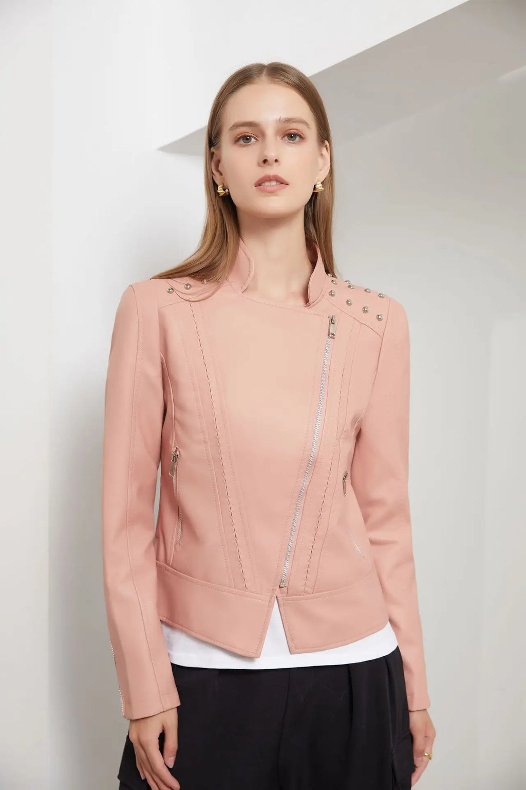 Valenzora | Elegante Lederjacke für Damen.