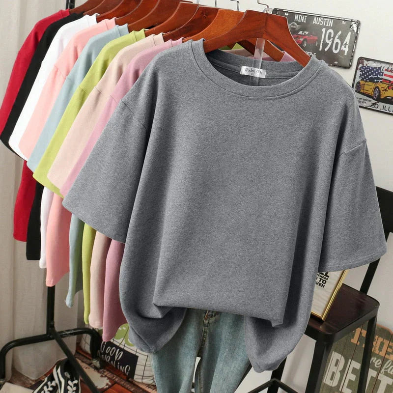 Valenzora | Cozy cotton basic T-shirt in plus sizes for women