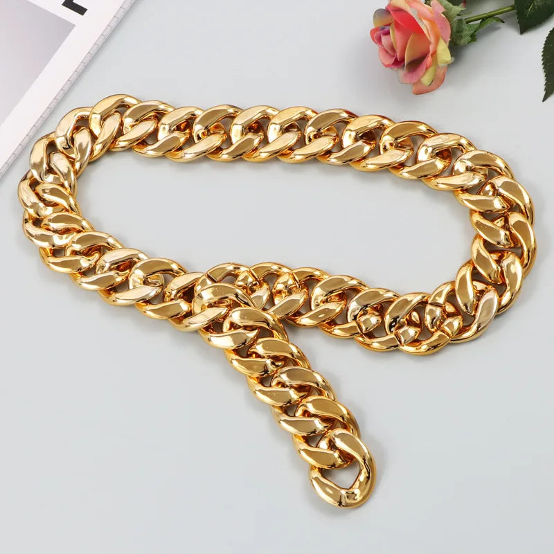 Valenzora | Let's dream necklace belts