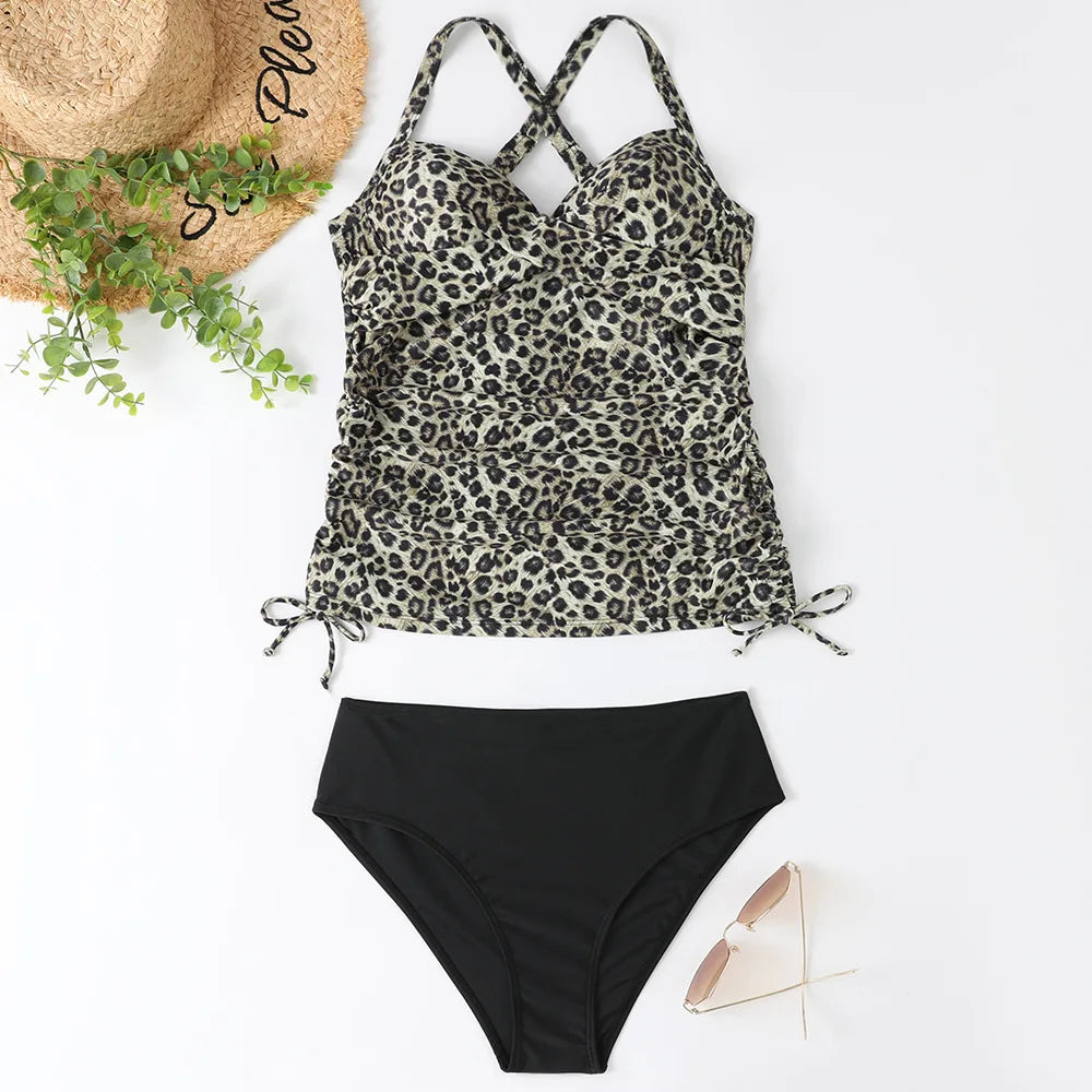 Valenzora | Two-piece tankini set: Stylish, comfortable & figure-flattering