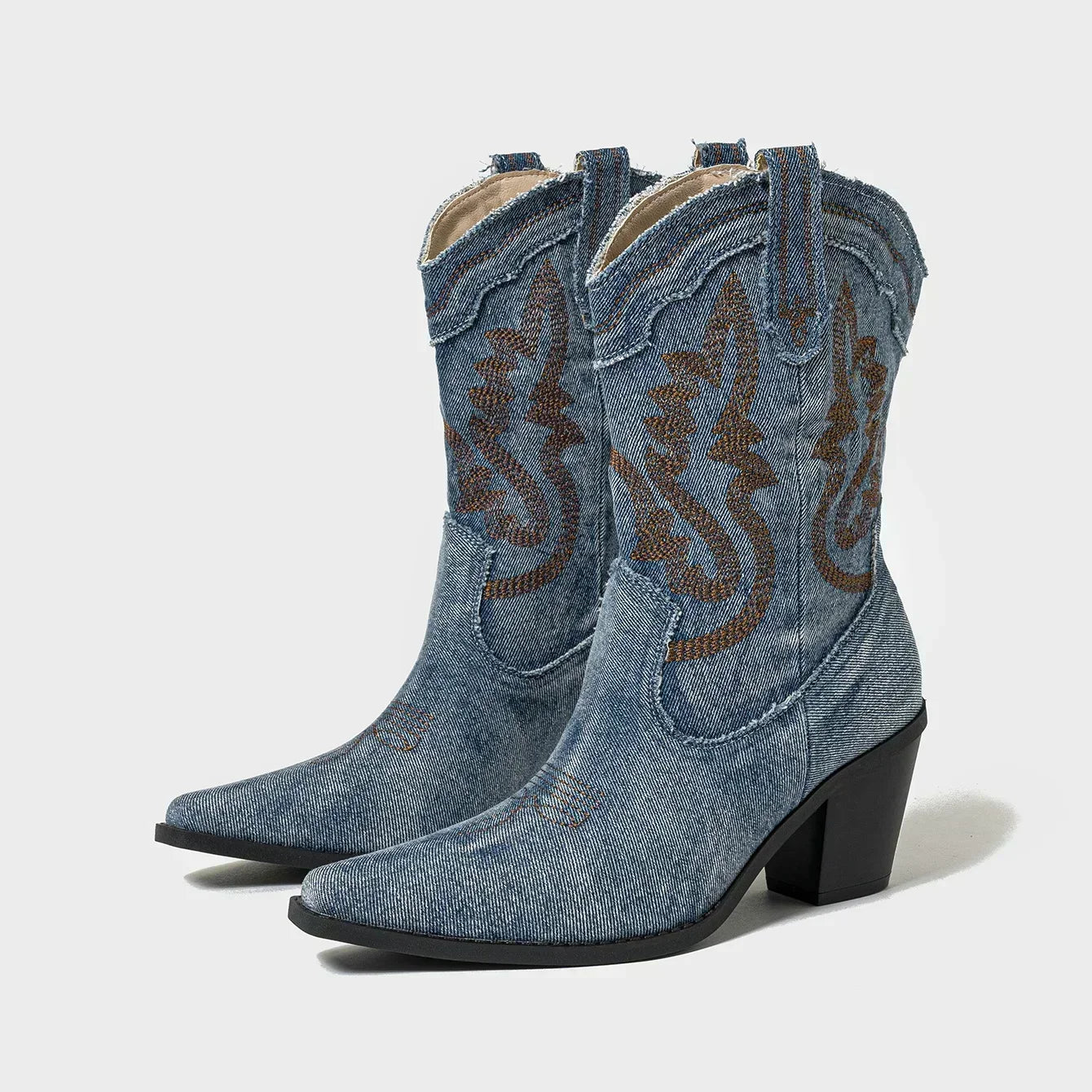 Valenzora | Embroidered Western Cowboy Boots for Women