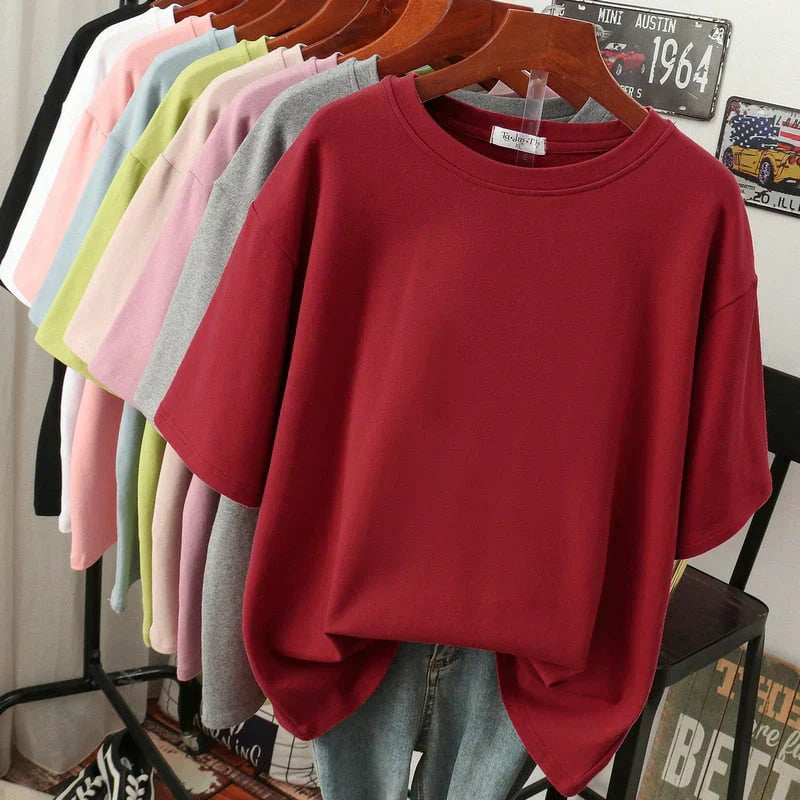 Valenzora | Cozy cotton basic T-shirt in plus sizes for women