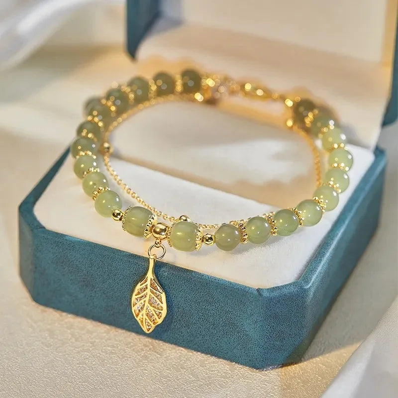 Valenzora | Jade Bracelet with Leaf Pendant