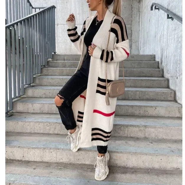 Valenzora - Lange Strickjacke mit Streifen