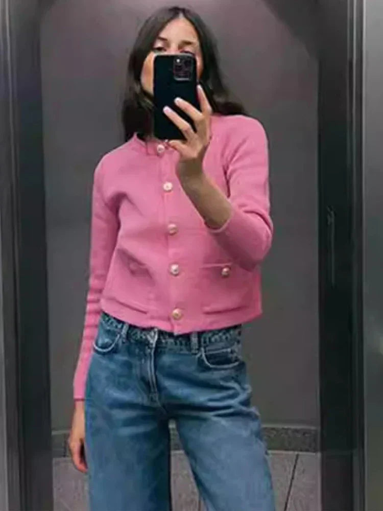 Strickjacke mit Rundhalsausschnitt