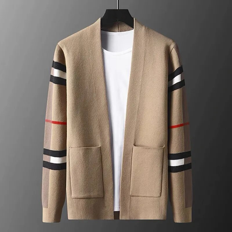 Hochy – Hochwertige Strickjacke aus Schurwolle