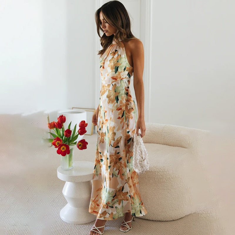 Valenzora - Satin dress with floral pattern