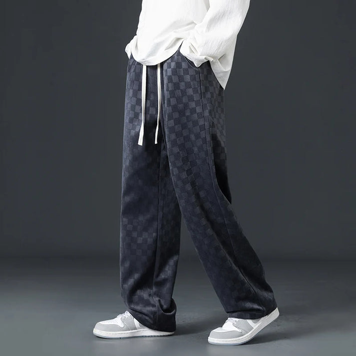 Valenzora | Stylish jogging pants with a checkered pattern