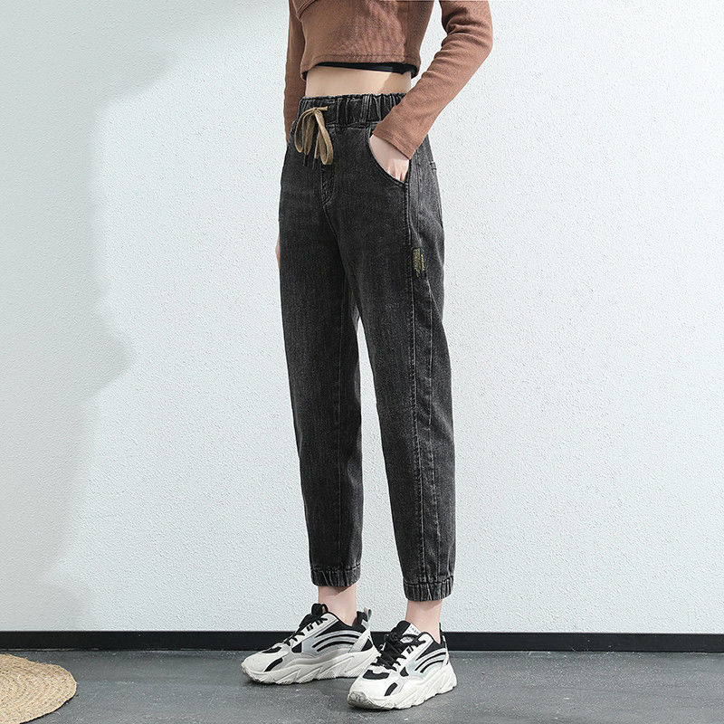 Valenzora Classic Comfort Jeans: Women's Vintage High-Waisted Jeans, Ankle Length, Mom Jeans