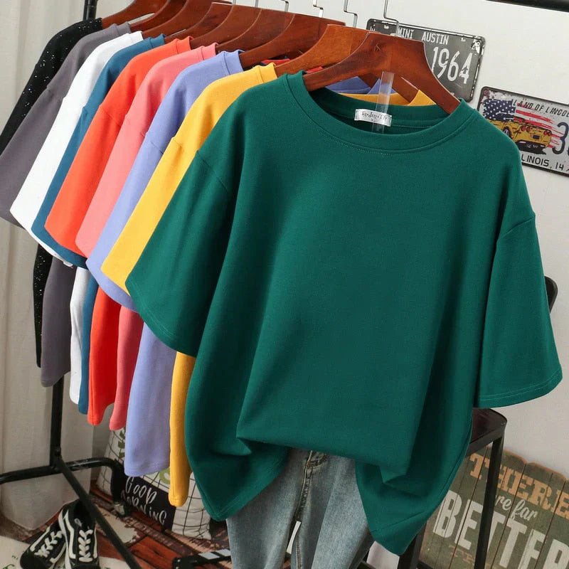 Valenzora | Cozy cotton basic T-shirt in plus sizes for women