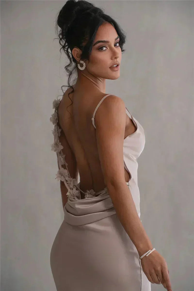 Valenzora | Satin dress with flowers