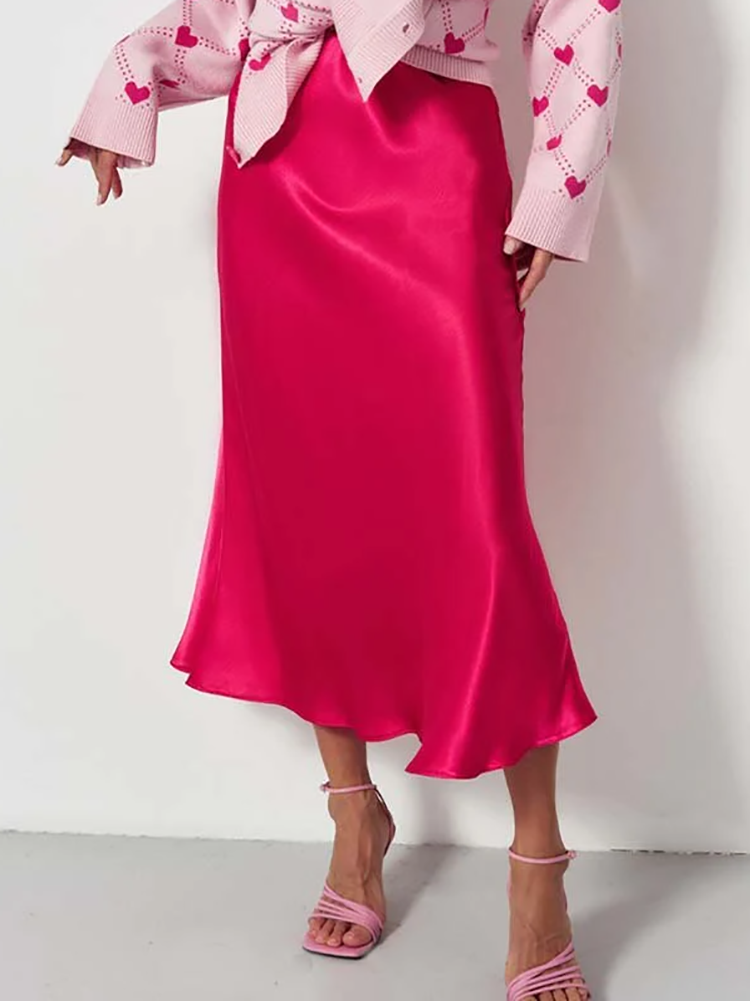 Valenzora | The elegant satin midi skirt