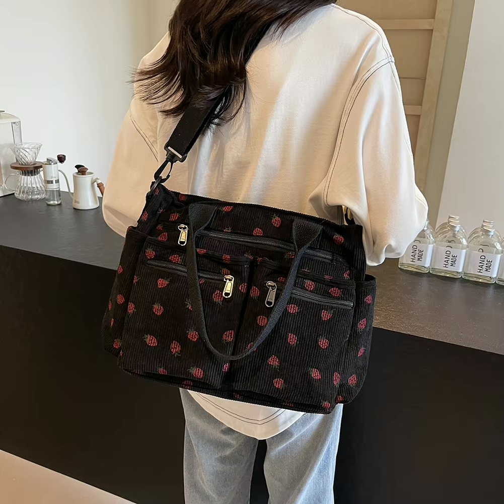 Valenzora | Erdbeer-Cordtasche