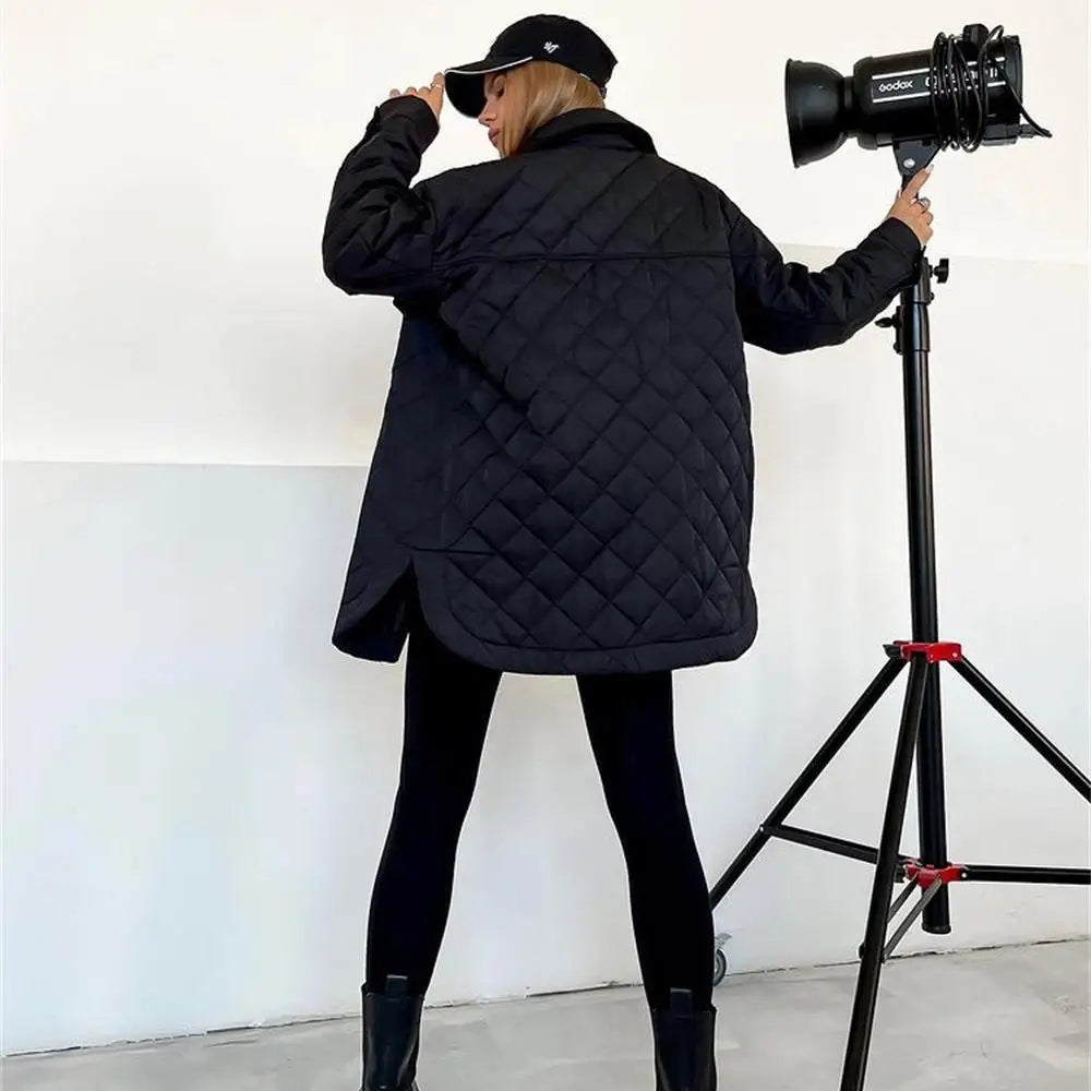Steppjacke mit Druckknöpfen