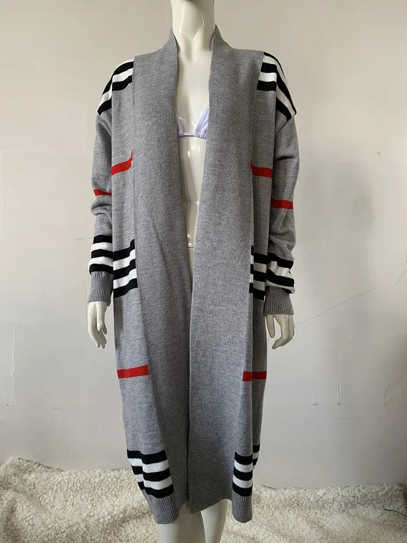 Valenzora - Lange Strickjacke mit Streifen