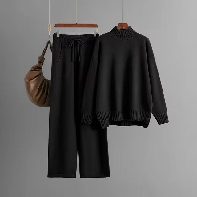 Valenzora | Stylish set consisting of a long-sleeved sweater and straight-leg trousers