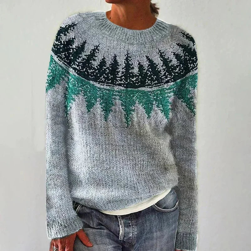 Fashionable and minimalist winter sweater