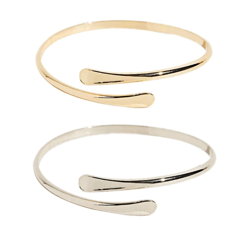 Valenzora Bold Cairo Bangle | Adjustable filigree bracelet with swirl pattern