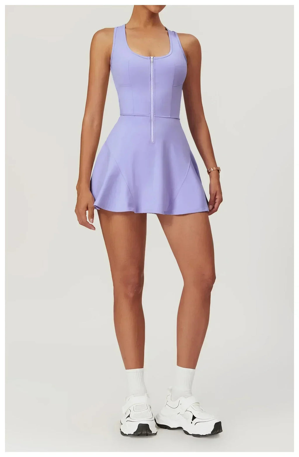 Valenzora | Sports dress with shorts