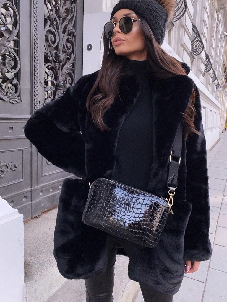 Valenzora Faux Fur Jacket | Perfect for the coming winter