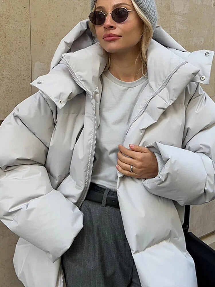 Valenzora | Cropped Trench Coat - Modern Elegance