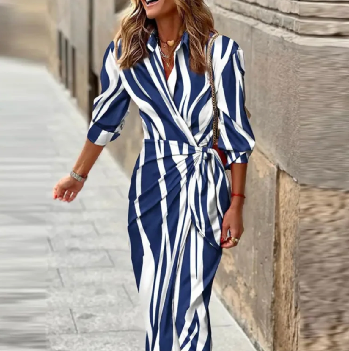 Printed elegant dress with half sleeves