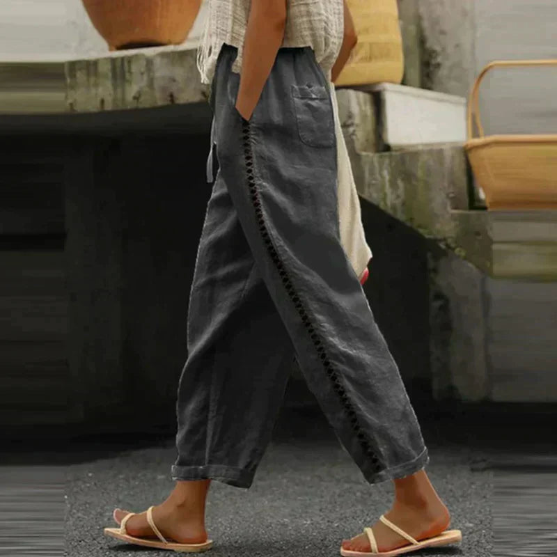 Valenzora | Women's trousers with a modern cut