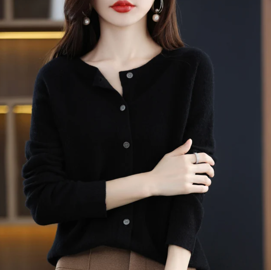 Valenzora | Klassischer Wollcardigan