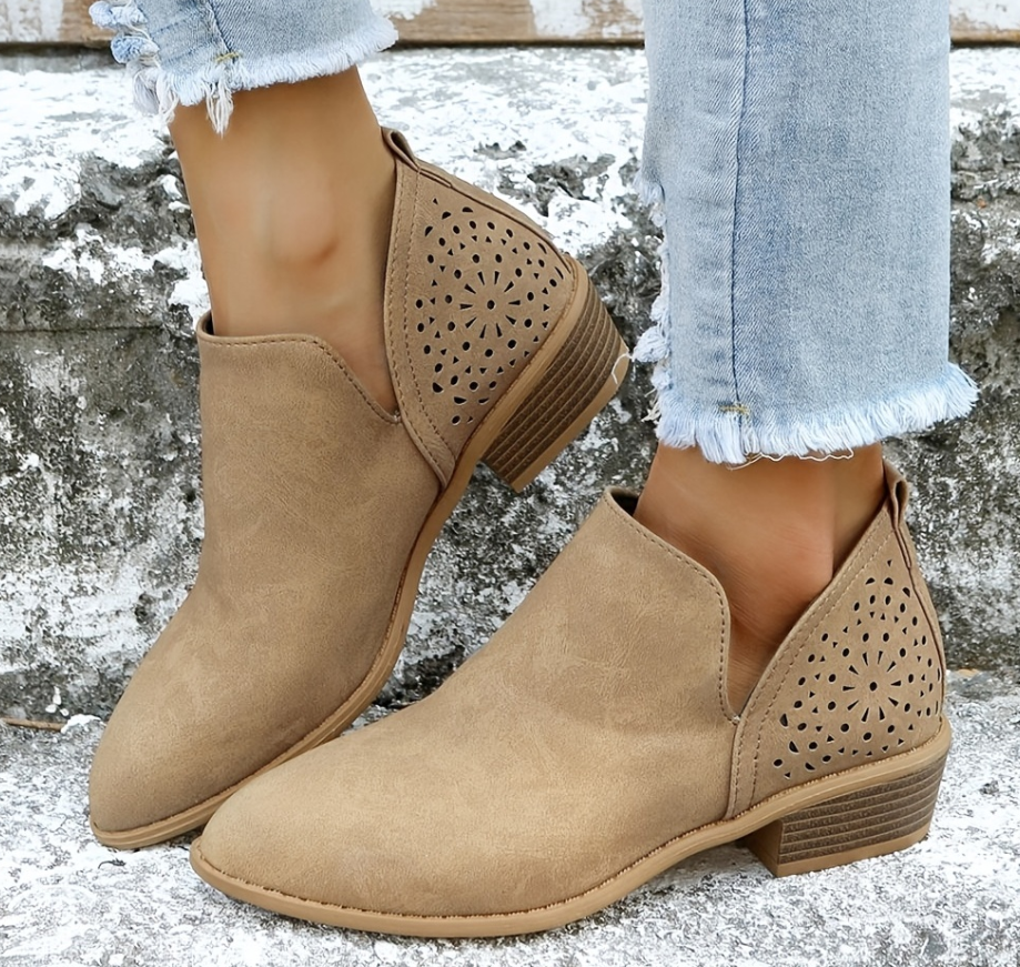 Valenzora | Stylish Orthopedic Boots