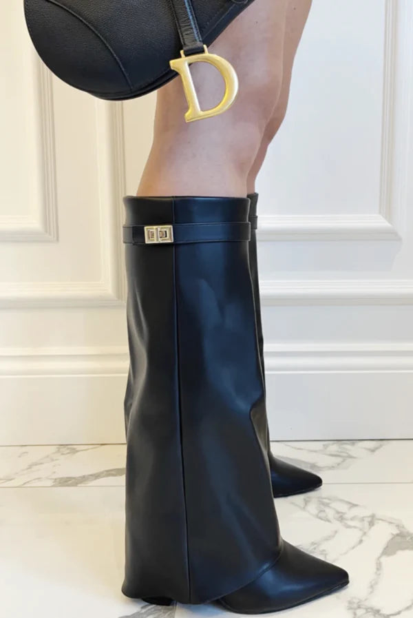 Valenzora | Classic Boots