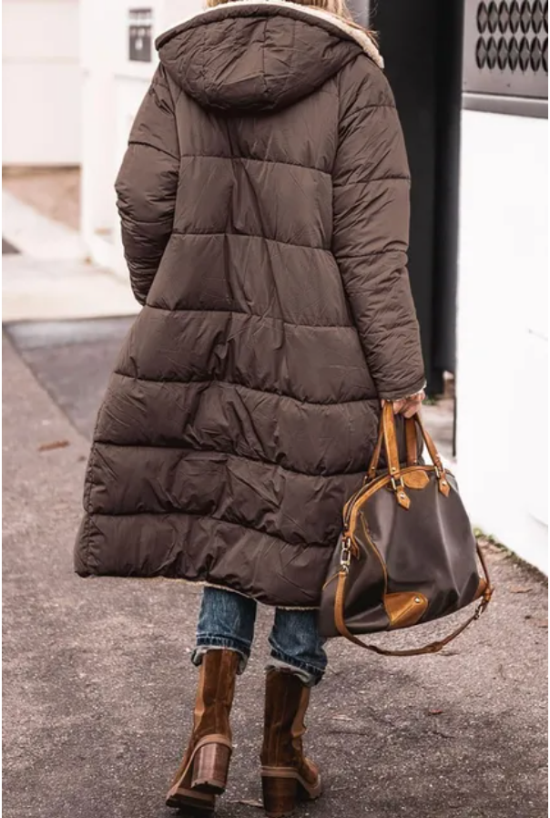 Valenzora | Reversible Long Sherpa Puffer Coat: