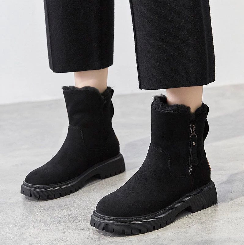 Valenzora | Klassische Herbst-Keilabsatz-Stiefeletten für Damen