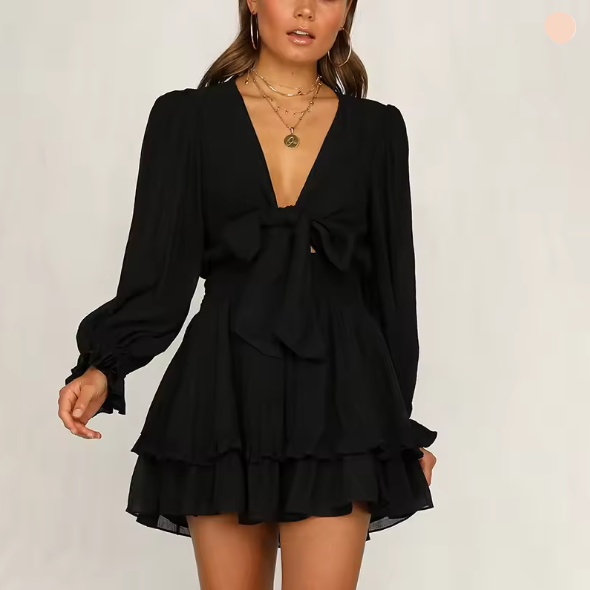 Valenzora | Wrap dress with ruffles and waistband