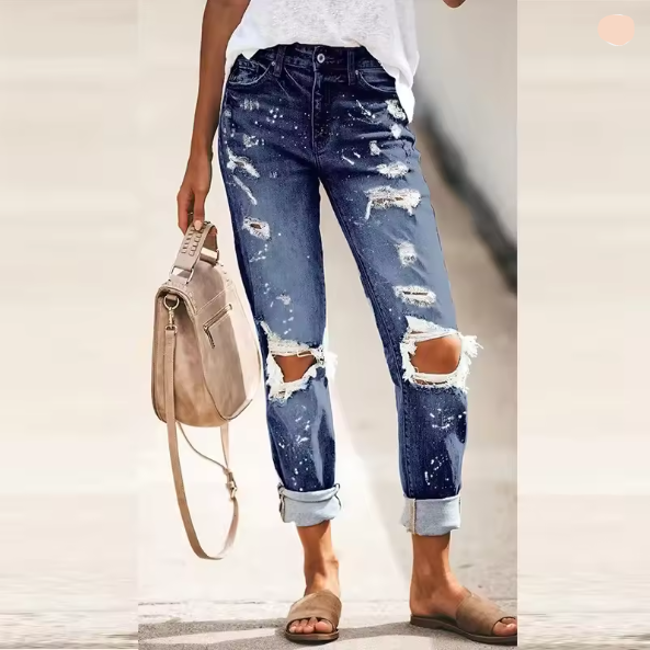 Women's distressed jeans with a high waist and relaxed fit, size [size missing]