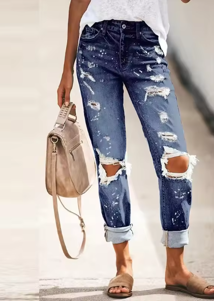 Women's distressed jeans with a high waist and relaxed fit, size [size missing]
