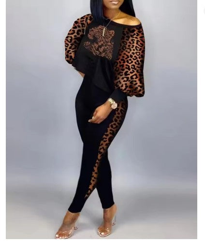 Women's athleisure set with fashionable leopard sleeves and slim fit, size [size missing]