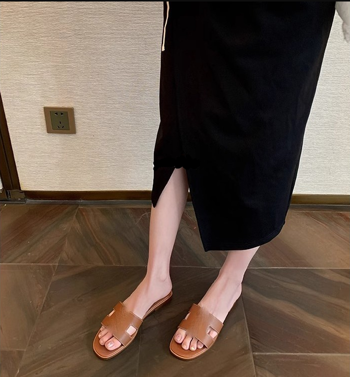 Valenzora | Elegant luxury sandals with ergonomic support