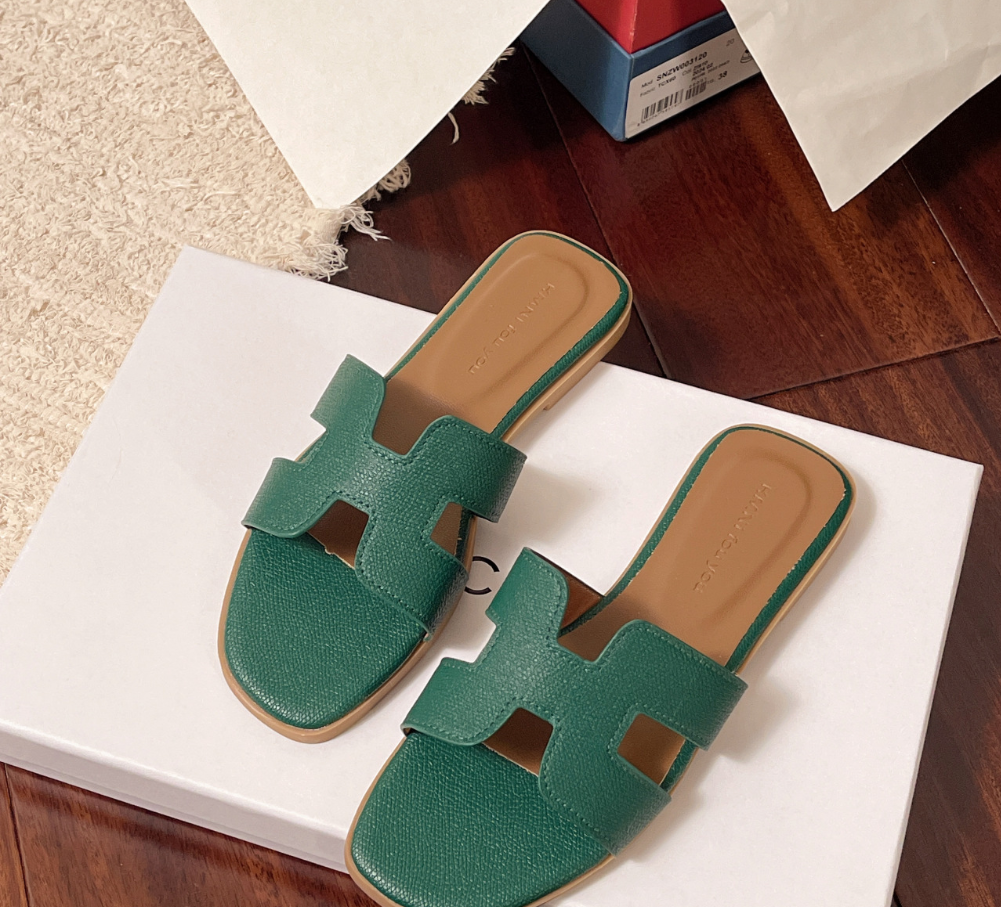 Valenzora | Premium sandals with a stylish design