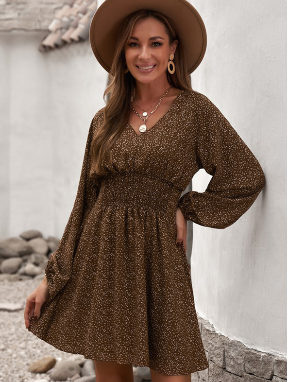 Valenzora | Luxuriöses Shiftkleid mit Tupfenmuster