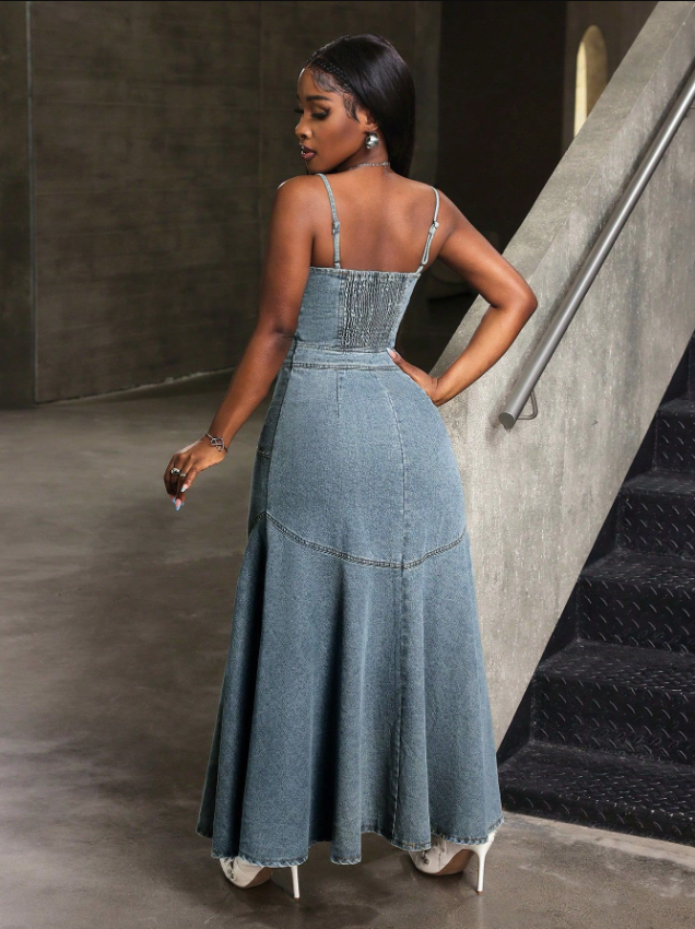Valenzora | Vintage Denim Spaghetti Strap Dress with Square Collar